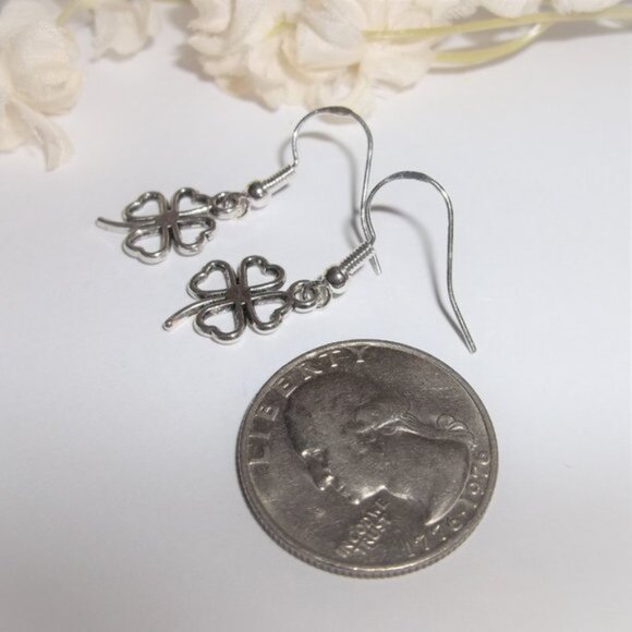 Shamrock Earrings, Minimalist Simple Four Leaf Clover Irish Symbol Sign NWT 7323 - Picture 5 of 9